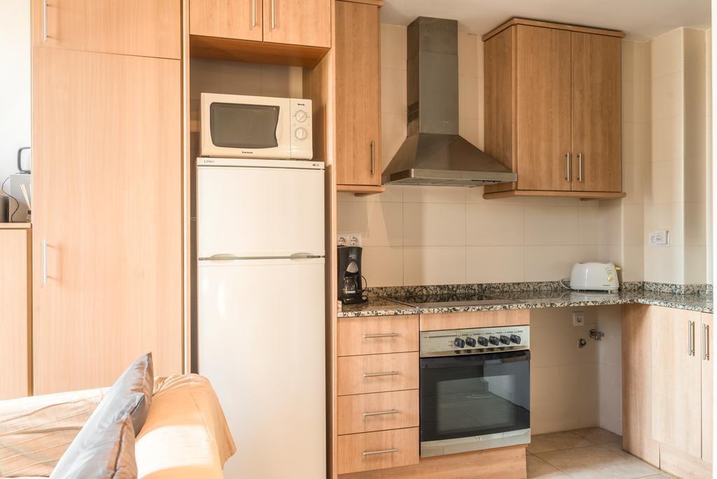 Apartments Hhb Барселона Екстериор снимка
